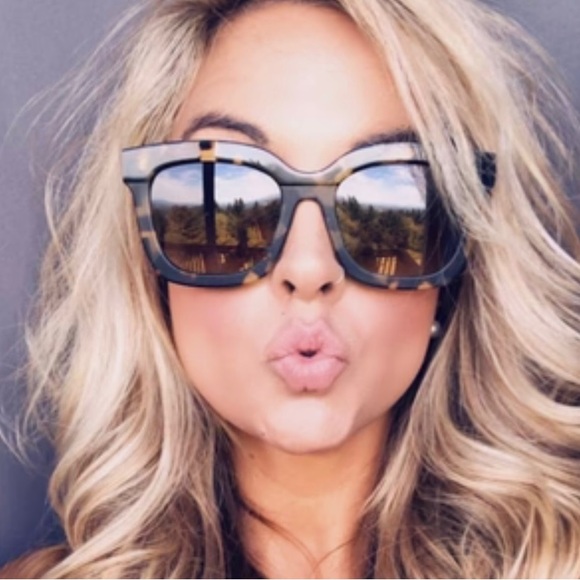 Diff Carson Sunglasses - Picture 8 of 8